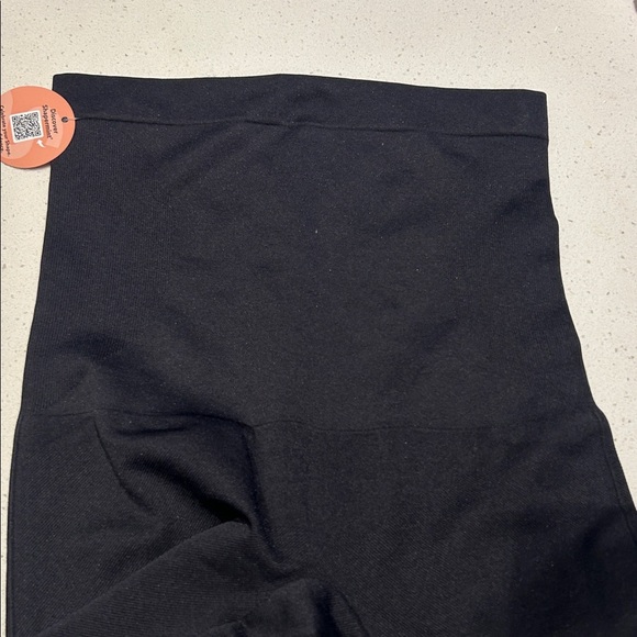 Shapermint Essentials Black High Waisted Shaping Leggings Size M NEW - Picture 7 of 8